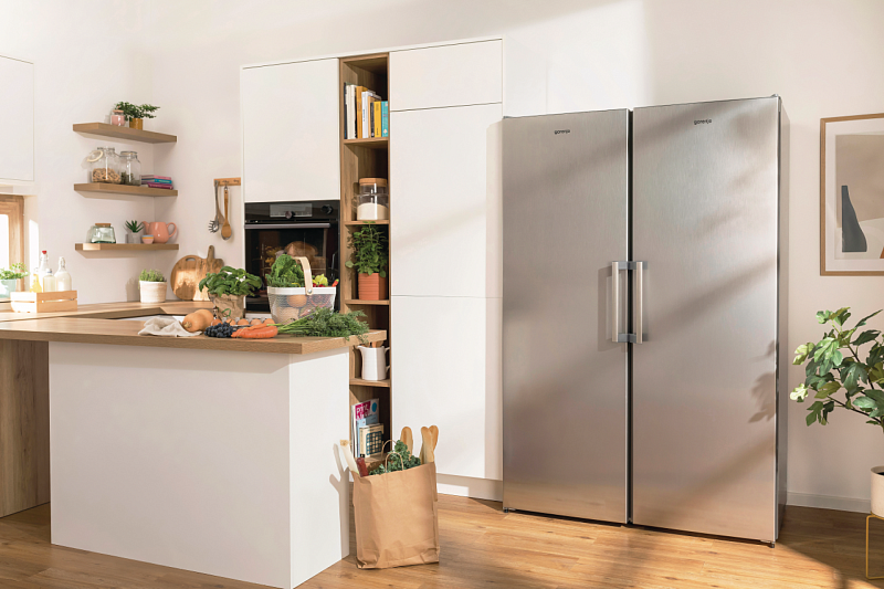 Gorenje fn619fes5. Морозильная камера и СВЧ. Морозильная камера Gorenje. Морозильный кондиционер. Морозильник Gorenje FN 67233 el.